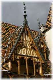 Beaune - Un particolare del cortile dell'Hotel Dieu