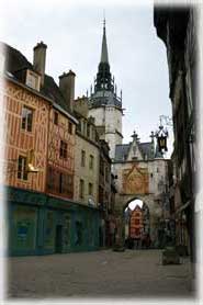 Auxerre - La torre dell'orologio