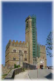 Poppi - Veduta del Castello dei Conti Guidi