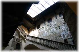 Poppi - L'interno del Castello dei Conti Guidi