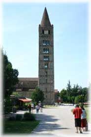 Abbazia di Pomposa - La torre campanaria