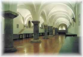 Abbazia dell Fiastra - Interno del refettorio