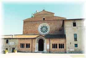 Abbazia dell Fiastra - Veduta diurna