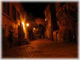 Veduta Notturna di Calcata