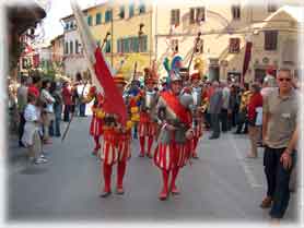 Montopoli Val d'Arno - Sbandieratori fiorentini