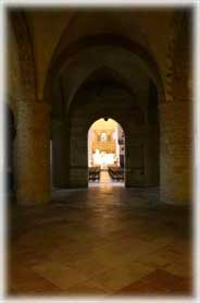 Tournus - L'interno dell'Abbazia di St Philibert