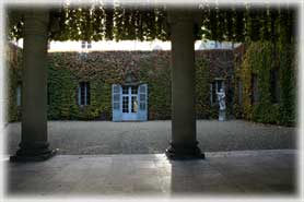 Soragna - Il cortile interno della Rocca