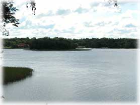 Vilnius - Il lago sulle cui rive sorge il camping di Trakai