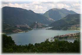 Lago di Turano - Panorama