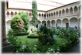 Salamanca - Chiostro del Convento di San Esteban