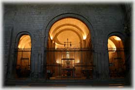  Uju&eacute; - Interni dell'Iglesia de Santa Maria