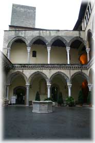 Tarquinia - L'interno del Palazzo Vitelleschi