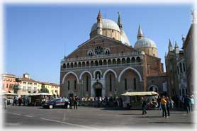 Padova - Esterno della Basilica di Sant'Antonio