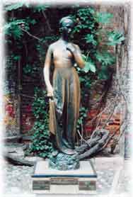 Verona - Statua di Giulietta